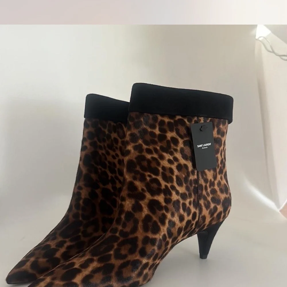Saint Laurent Leopard Print Heeled Boots - Picture 3 of 5